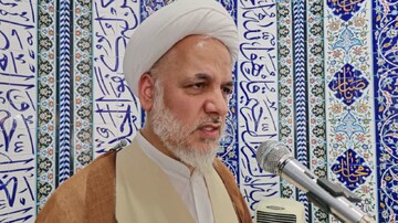 توجه مسئولان به اقتصاد و کرامت مردم ضروری است