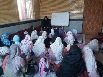 دوره آموزشی «آشنایی با احکام» ویژه دختران نوجوان در تهران برگزار می‌شود