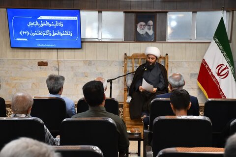 تصاویر/ هفتادویکمین جلسه از سلسله جلسات تفسیر قرآن کریم در خوی