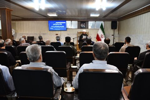 تصاویر/ هفتادویکمین جلسه از سلسله جلسات تفسیر قرآن کریم در خوی