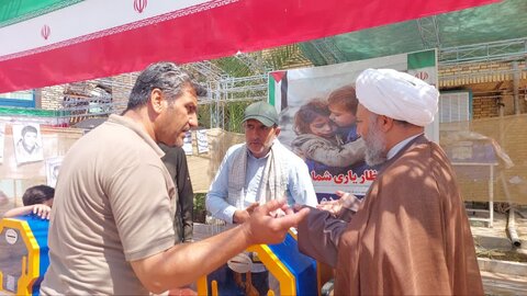 تصاویر/ نمازعبادی سیاسی جمعه آران وبیدگل