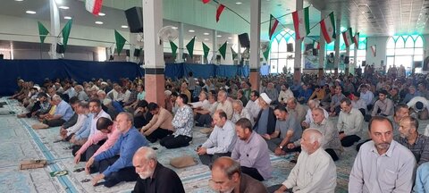 تصاویر/ نمازعبادی سیاسی جمعه آران وبیدگل