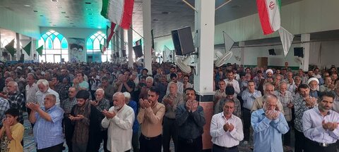 تصاویر/ نمازعبادی سیاسی جمعه آران وبیدگل