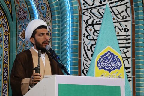 تصاویر/ اقامه نماز جمعه تکاب