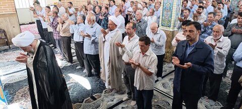 تصاویر/ اقامه نماز جمعه نقده