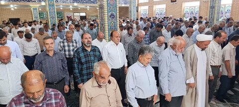 تصاویر/ اقامه نماز جمعه نقده