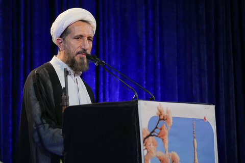 تصاویر / نماز جمعه قزوین  از نگاه دوربین