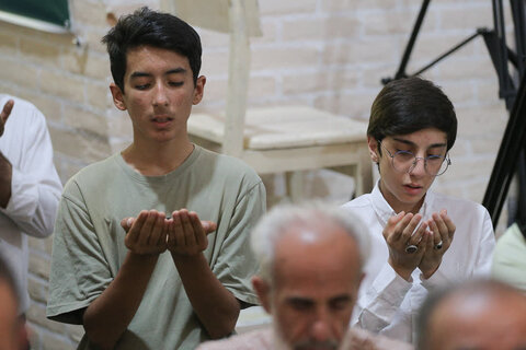 تصاویر / نماز جمعه قزوین  از نگاه دوربین