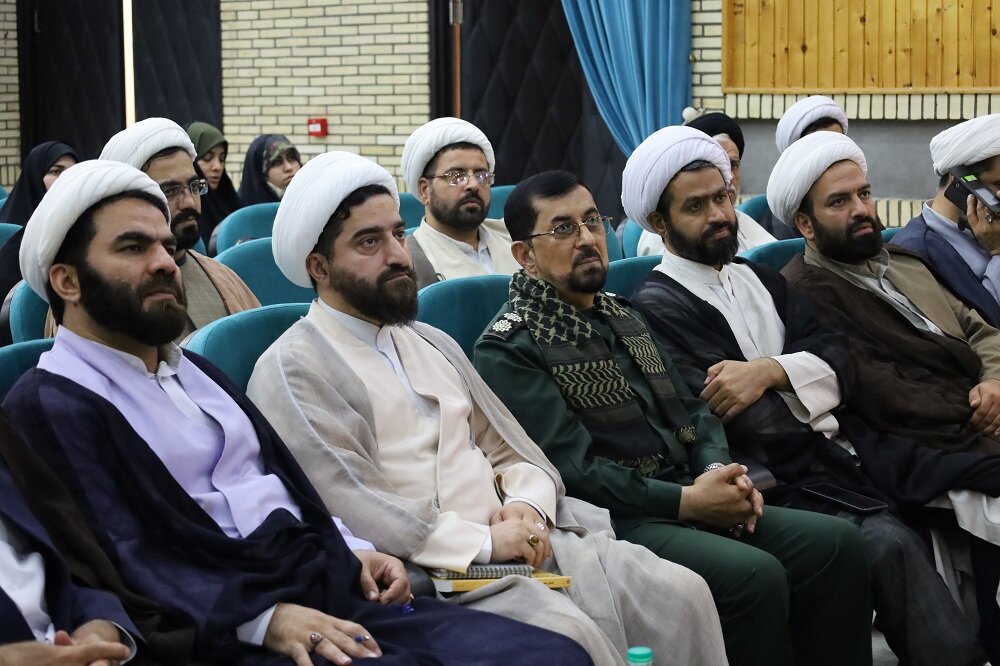 جلسه معاونین تبلیغ و رابطین امین شهرستان های مازندران