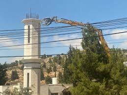 Israeli Occupation  Demolish Mosque Minaret under Construction in Dura, Hebron