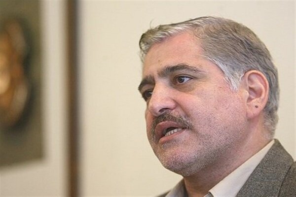 تهیه‌کننده «دلیران تنگستان»: تاریخ باید با زبانی نو روایت شود