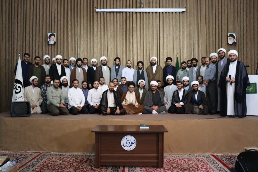 مراسم اختتامیه مدرسه علم دینی در مؤسسه مطالعات راهبردی علوم و معارف اسلام برگزار شد