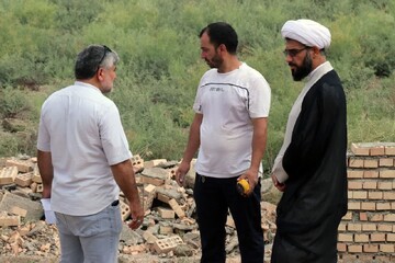 فیلم / گروه جهادی قله‌های مقاومت باخدمت‌رسانی به مردم مناطق مرزی