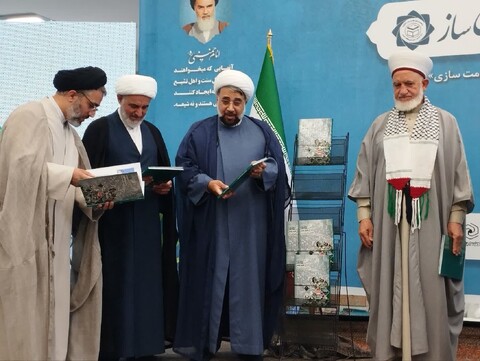 تصاویر/ سومین همایش فرهیختگانی عالم تمدن ساز در ارومیه