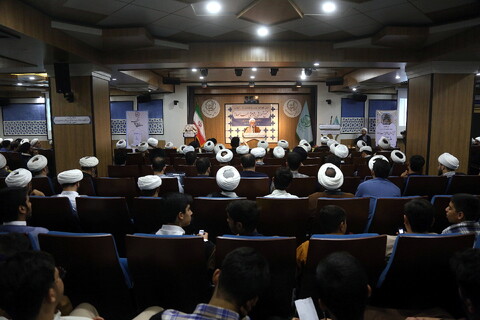 تصاویر/ آیین افتتاحیه بیست و هشتمین سال دروس مجمع آموزشی پژوهشی ائمه اطهار(ع)