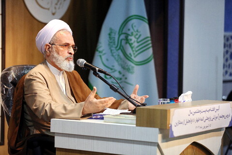 تصاویر/ آیین افتتاحیه بیست و هشتمین سال دروس مجمع آموزشی پژوهشی ائمه اطهار(ع)