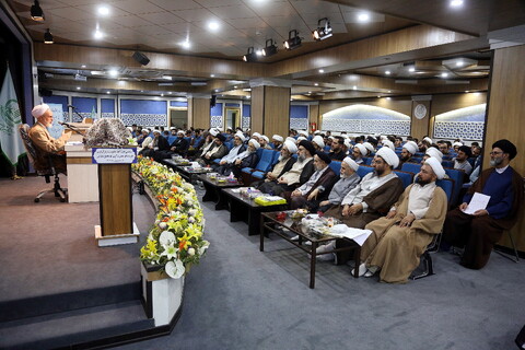 تصاویر/ آیین افتتاحیه بیست و هشتمین سال دروس مجمع آموزشی پژوهشی ائمه اطهار(ع)