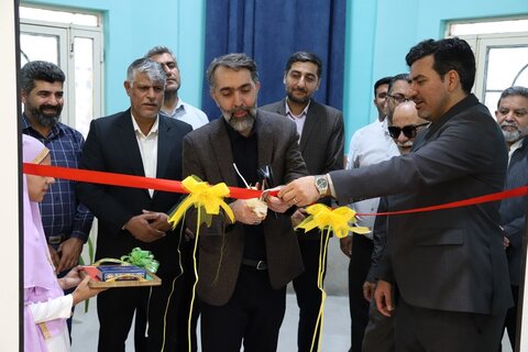 راه اندازی کتابخانه ولایت گناوه به روایت تصاویر