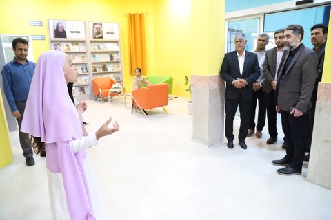 راه اندازی کتابخانه ولایت گناوه به روایت تصاویر