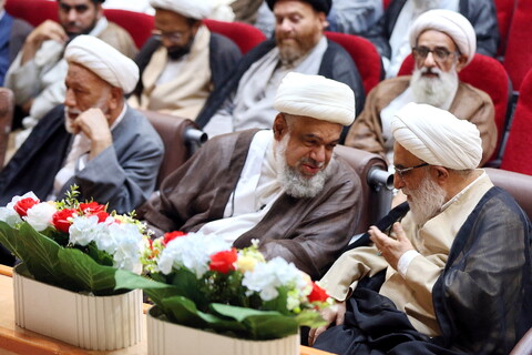 تصاویر/ آیین رونمایی و آغاز برپایی جلسات درس اخلاق در مساجد استان قم