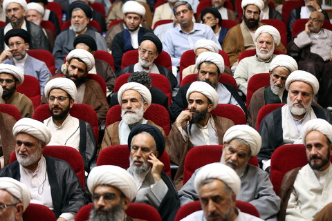 تصاویر/ آیین رونمایی و آغاز برپایی جلسات درس اخلاق در مساجد استان قم