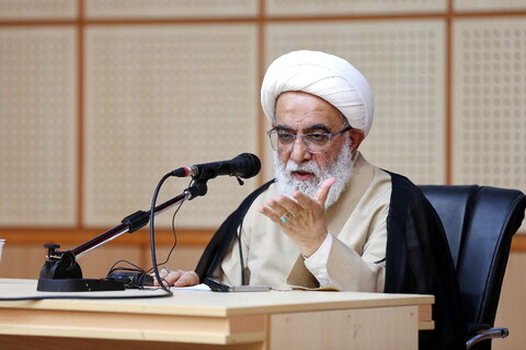 تصاویر/ آیین رونمایی و آغاز برپایی جلسات درس اخلاق در مساجد استان قم