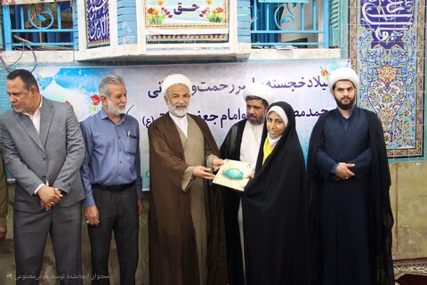 تصاویر/ آیین تجلیل از فعالان طرح «نهضت زندگی با آیه‌ها» در دشتستان