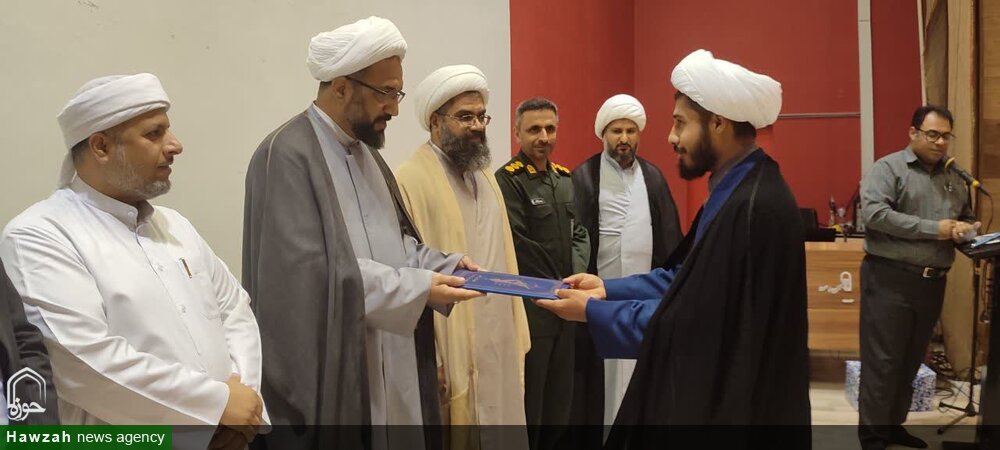 مسئول جدید دفتر نمایندگی ولی فقیه در سپاه ناحیه بندرلنگه معرفی شد