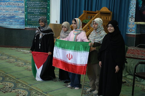 تصاویر / برگزاری رویداد جنگ اولی ها با حضور نماینده ولی فقیه در استان قزوین