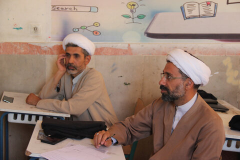 تصاویر /  دوره دانش افزایی  روحانیون رسمی شاغل در آموزش وپرورش