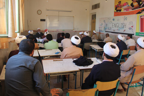 تصاویر /  دوره دانش افزایی  روحانیون رسمی شاغل در آموزش وپرورش