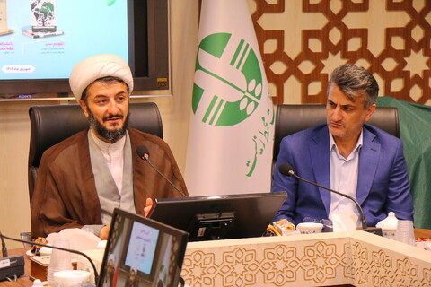 تصاویر/ آیین رونمایی از دو کتاب ارزشمند در حوزه اسلام و محیط زیست