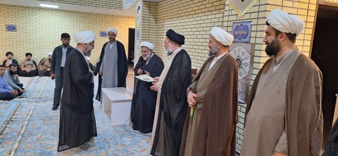 تصاویر/ تودیع و معارفه مدیر مدرسه علمیه سفیران هدایت یاسوج با پیام انضباط و ارتقاء علمی