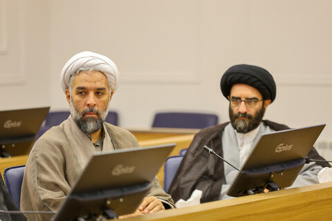 تصاویر/ نشست مدیران مدارس علمیه تبریز با نماینده ولی فقیه در استان آذربایجان شرقی