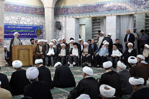 تصاویر/  آیین افتتاحیه سال جدید تحصیلی حوزه های علمیه