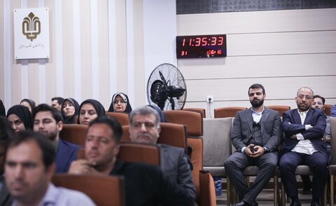 تصاویر/ رونمایی از ۶۳ سکه تاریخی منقوش به نام مبارک حضرت محمد(ص)