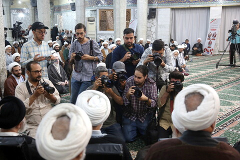 تصاویر حاشیه ای از افتتاحیه سال تحصیلی جدید حوزه های علمیه