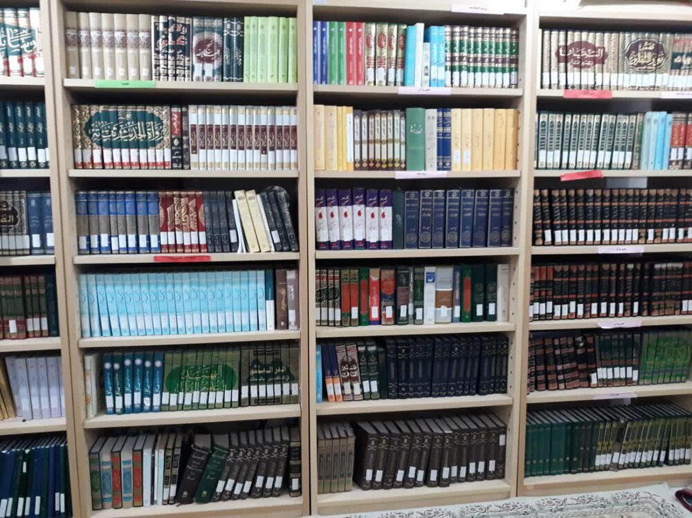 کارگاه آموزشی ضمن خدمت کتابداران مدارس علمیه خواهران برگزار شد