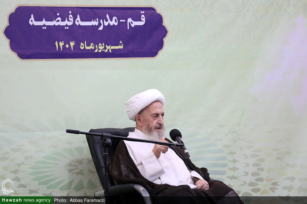 «حبّ النبی» بدعت نیست، از اصول اساسی اسلام است / روحانیون هجرت کنند