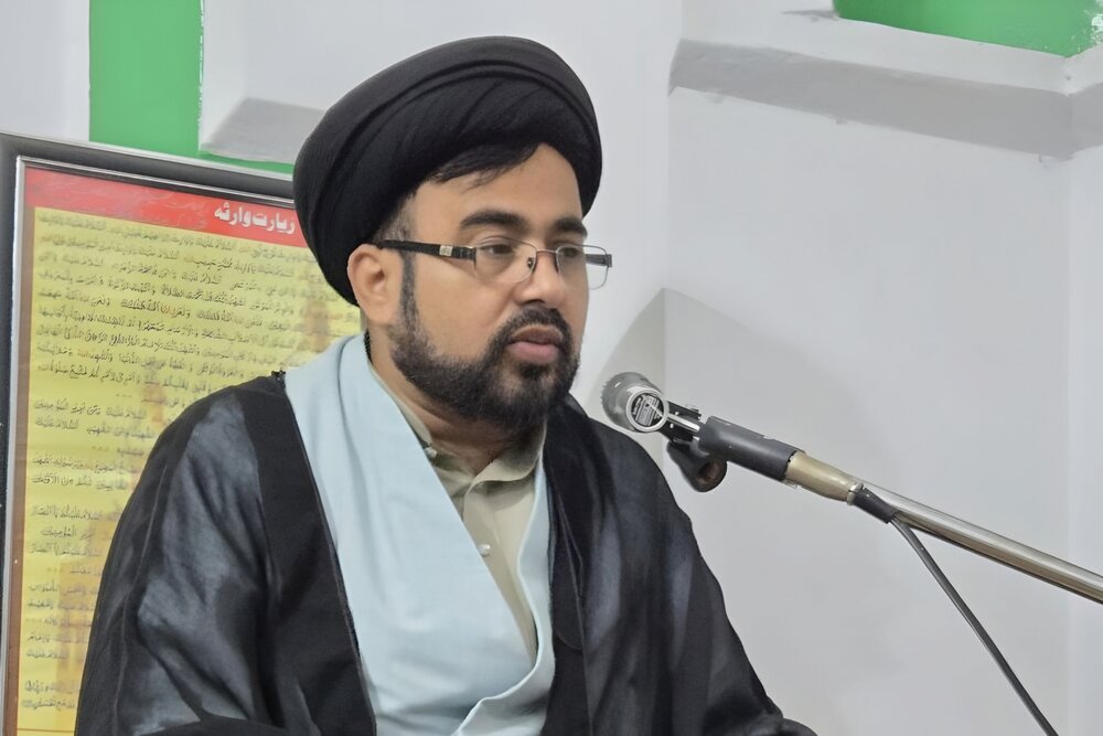 बंदे और उसके खुदा के बीच अगर पाप आ जाए, तो इंसान को भी ग्रहण लग जाता है: मौलाना सय्यद अली हाशिम आबिदी