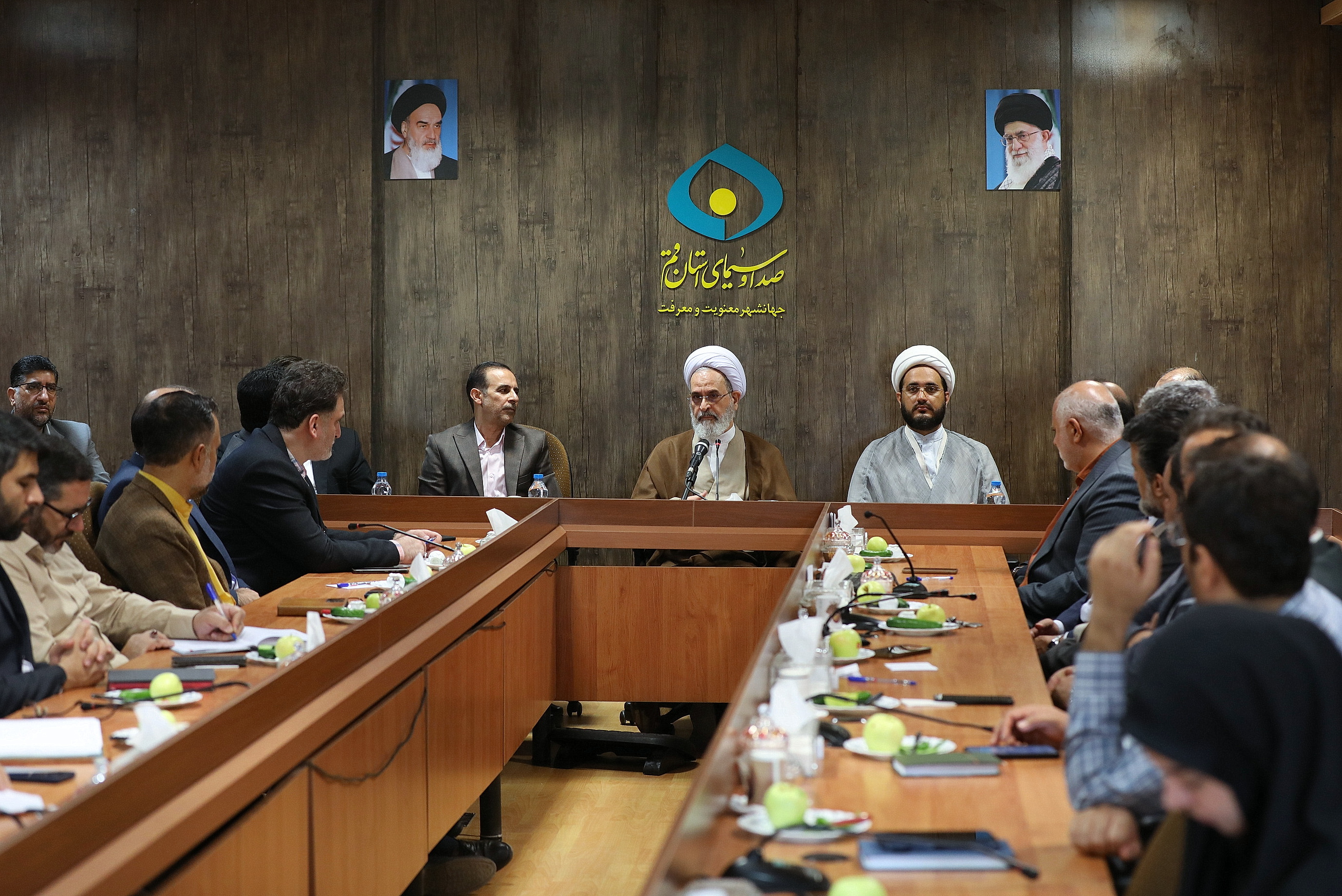 L'ayatollah Arafi a appelé à l'expansion mondiale du discours de la révolution islamique à travers les médias nationaux