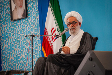 حوزه‌های علمیه موتور محرک تمدن اسلامی هستند