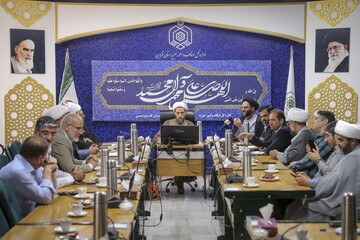 تصاویر / دیدار نماینده ولی فقیه در استان قزوین با مدیر و کارکنان اداره کل اوقاف و امور خیریه استان