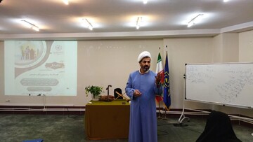 راهکارهای استحکام خانواده در کارگاه تخصصی ویژه طلاب الزهراء(س) تبیین شد