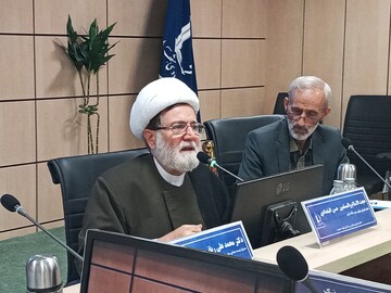 حوزه‌ علمیه پشتوانه پیروزی ایران در برابر توطئه‌های غرب است