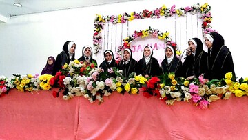 برگزاری مراسم باشکوه میلاد پیامبر اکرم(ص) در مجتمع آموزشی فاطمیه کشمیر