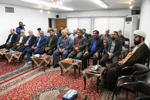 تصاویر|دیدار مسئولان شورای هماهنگی تبلیغات اسلامی اصفهان با امام جمعه