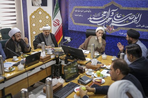 تصاویر / دیدار نماینده ولی فقیه در استان قزوین با مدیر وکارکنان اداره کل اوقاف وامور خیریه استان قزوین