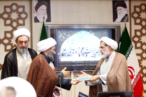 تصاویر/ نشست ستاد راهبری حوزه های علمیه