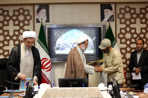 تصاویر/ نشست ستاد راهبری حوزه های علمیه